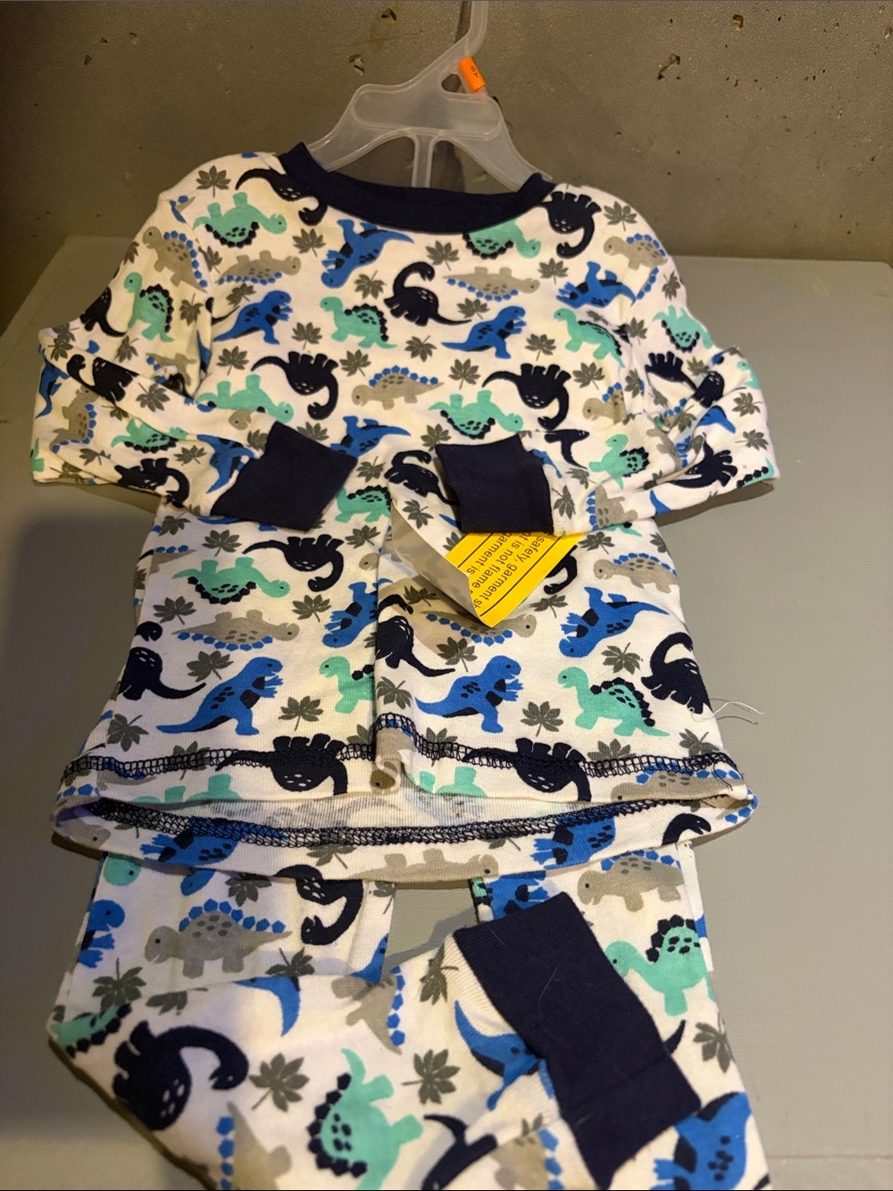 3 One-Piece sets - Picture 2 of 10
